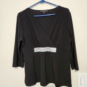 Atelier Blouse Size Large Black Color Stretch Vneck